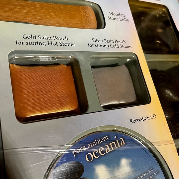 NIB Hot & Cold stone massage book and kit with CD, wooden Spoon, book and more - Picture 6 of 16